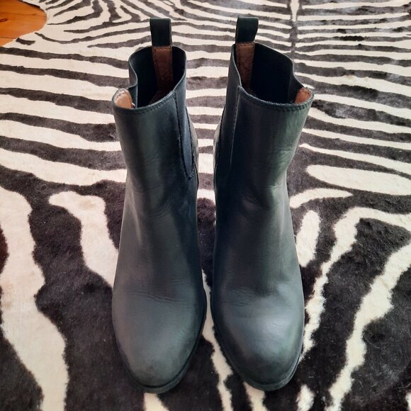 Lucky Brand Black Leather Ankle Boots Booties US Size 7.5 Western Style Pull On - Picture 6 of 12